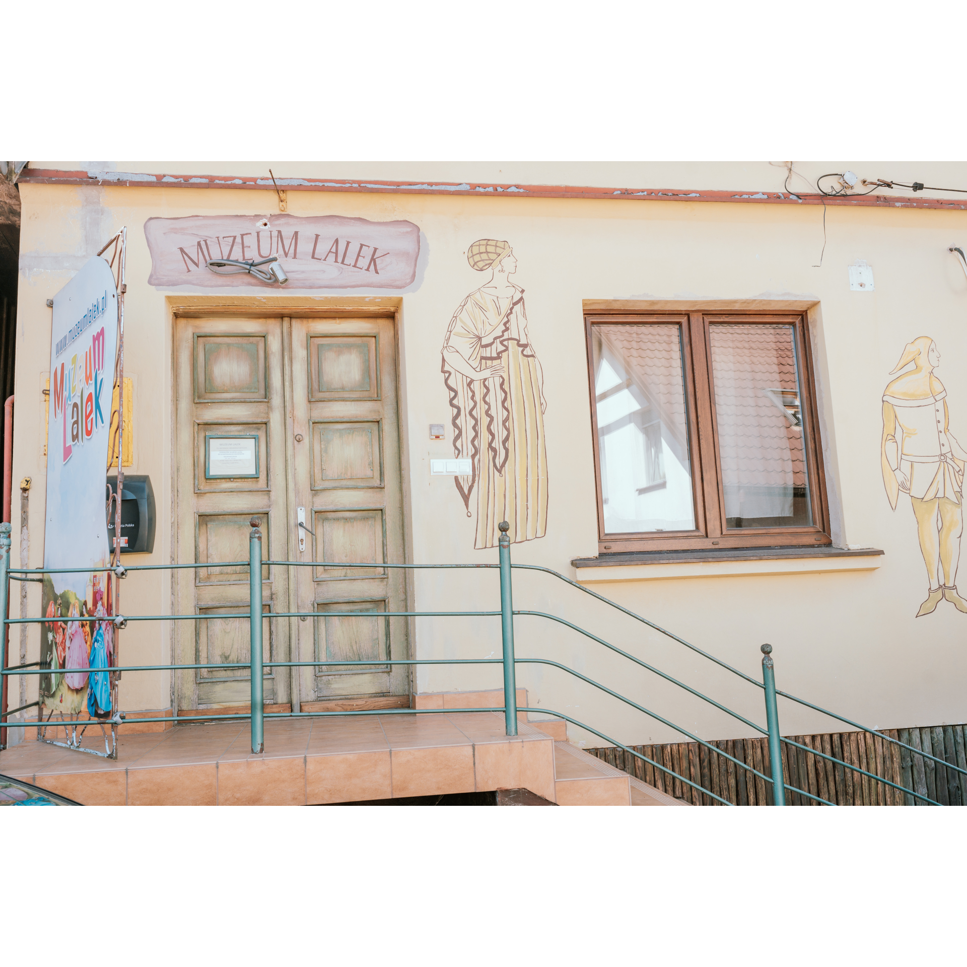 Entrance to the museum