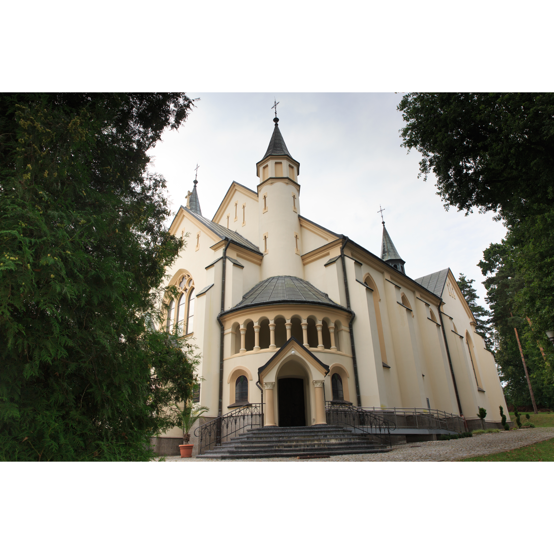 Kościół Rzymskokatolicki pw. św. Mikołaja w Kraczkowej