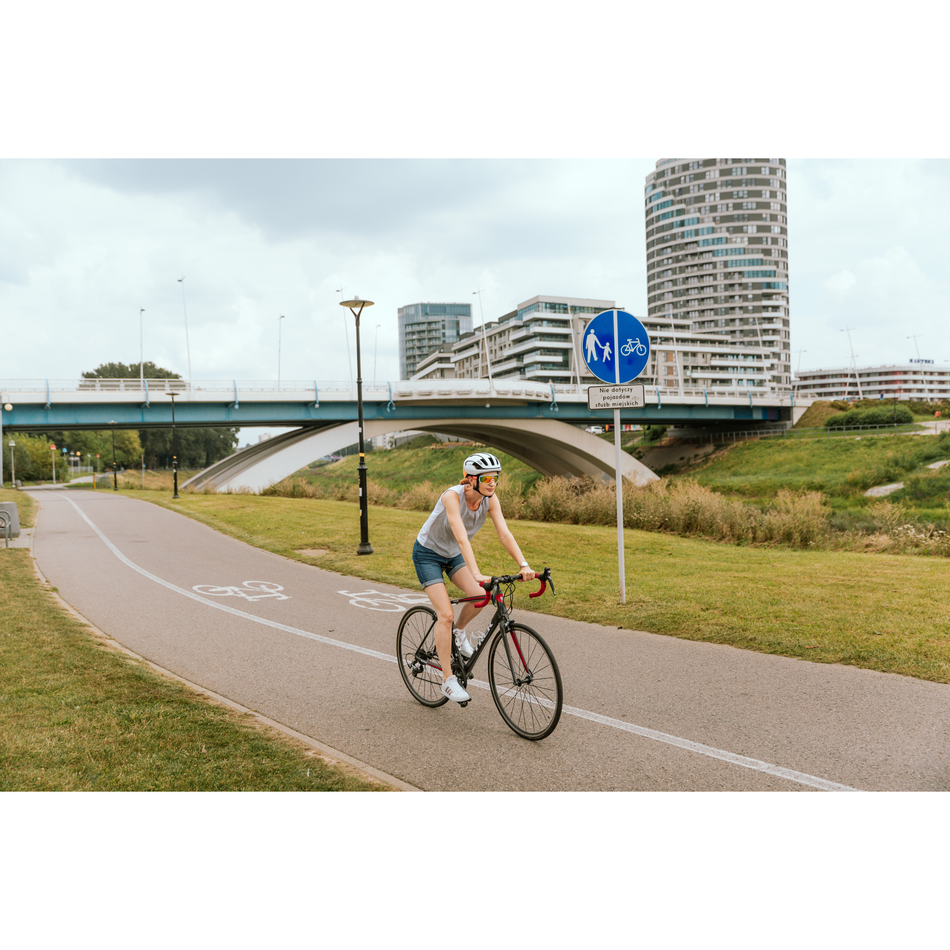 By bike on the Wisłok River