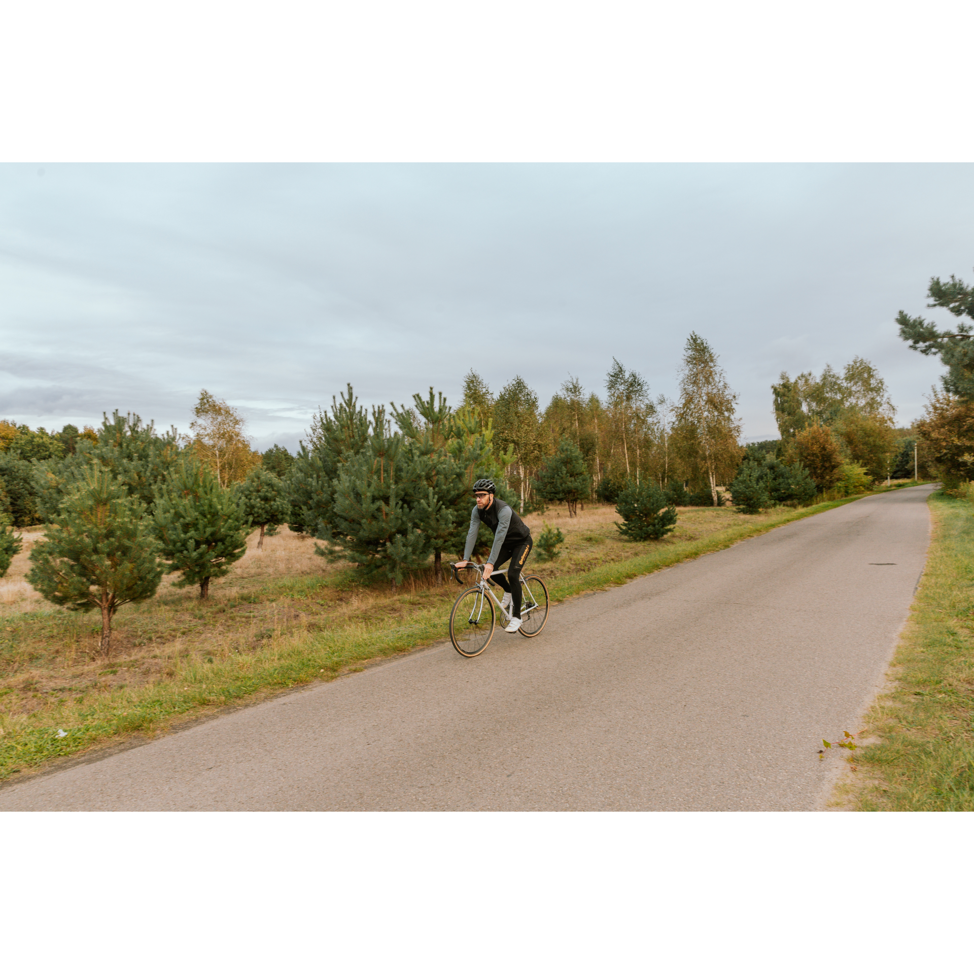 By bike from the Castle in Łańcut to the hunting lodge in Julin